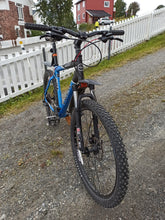 Load image into Gallery viewer, Trek 4900